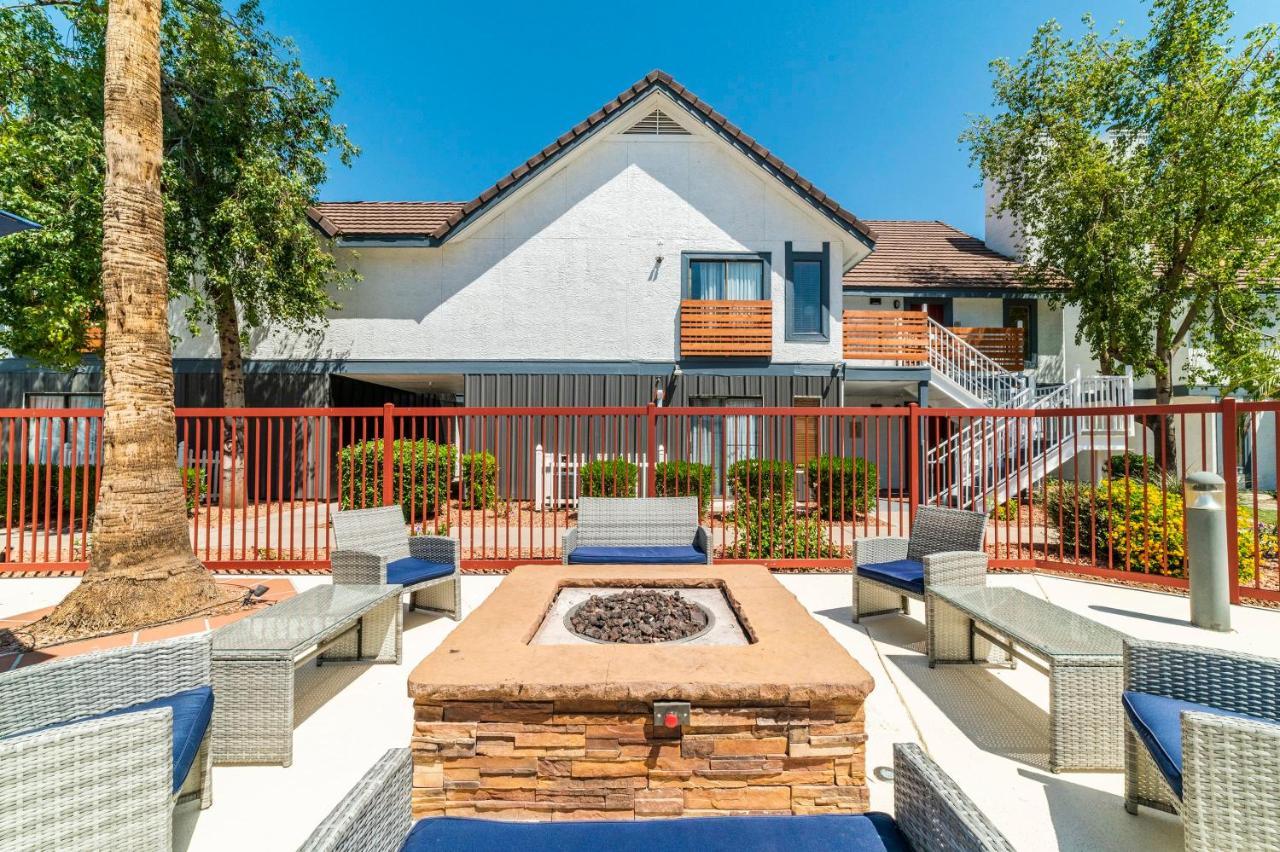 Metro Phx Upstairs 2Bd Sleeps 6 Heated Pool No Pets Allowed Phoenix Exterior photo